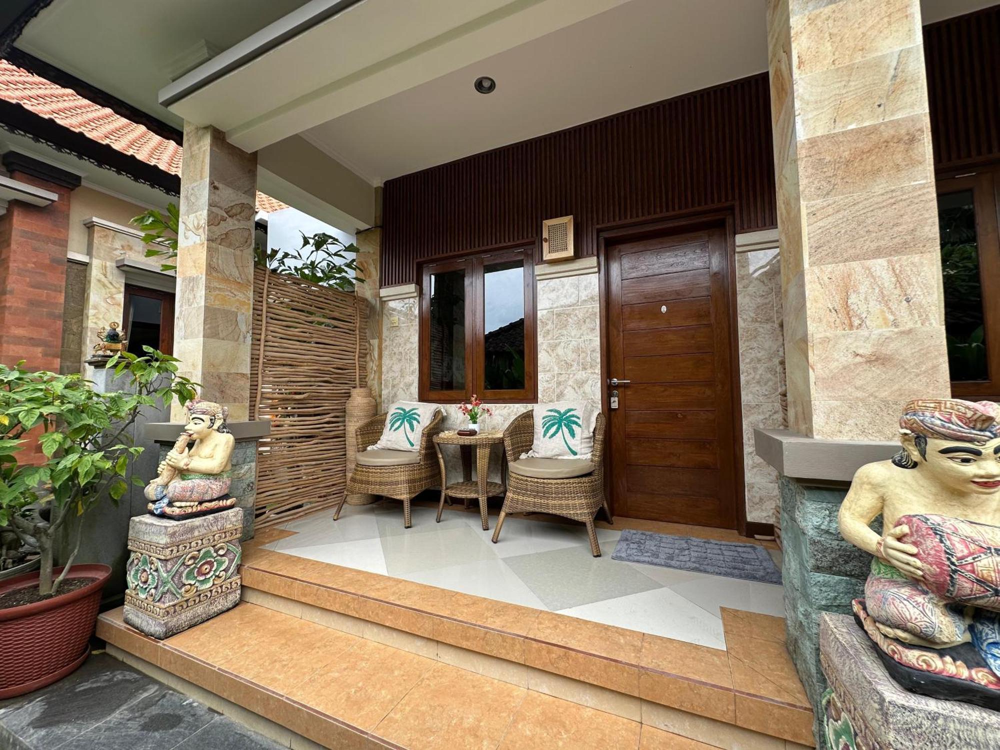 Kubu Dimel Suites And Villas Resort Nusa Dua  Exteriör bild