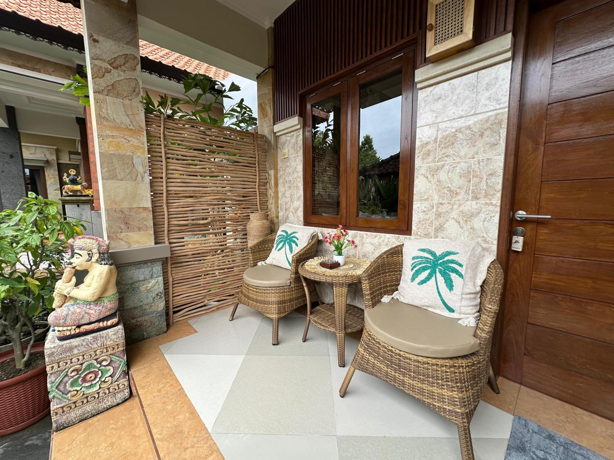Kubu Dimel Suites And Villas Resort Nusa Dua  Exteriör bild