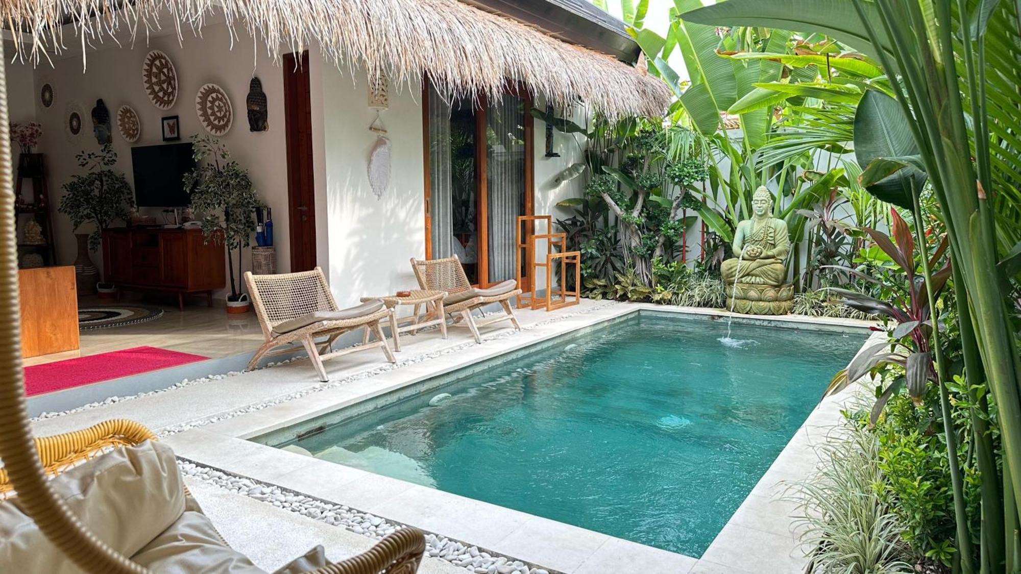 Kubu Dimel Suites And Villas Resort Nusa Dua  Exteriör bild